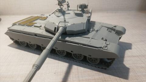 小号手良心系列模型：1/35中国人民解放军ZTZ99A主战坦克模型制作全过程 