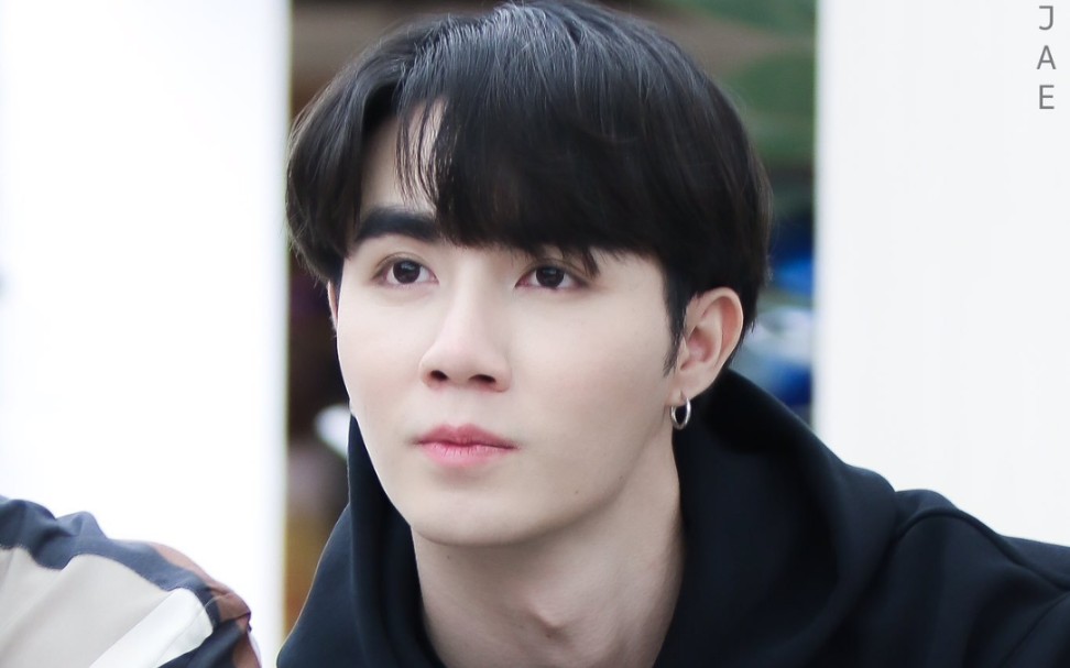 【李海海&zee】十一月就选海海开幕了～祝自己十一月一切顺利～论文也