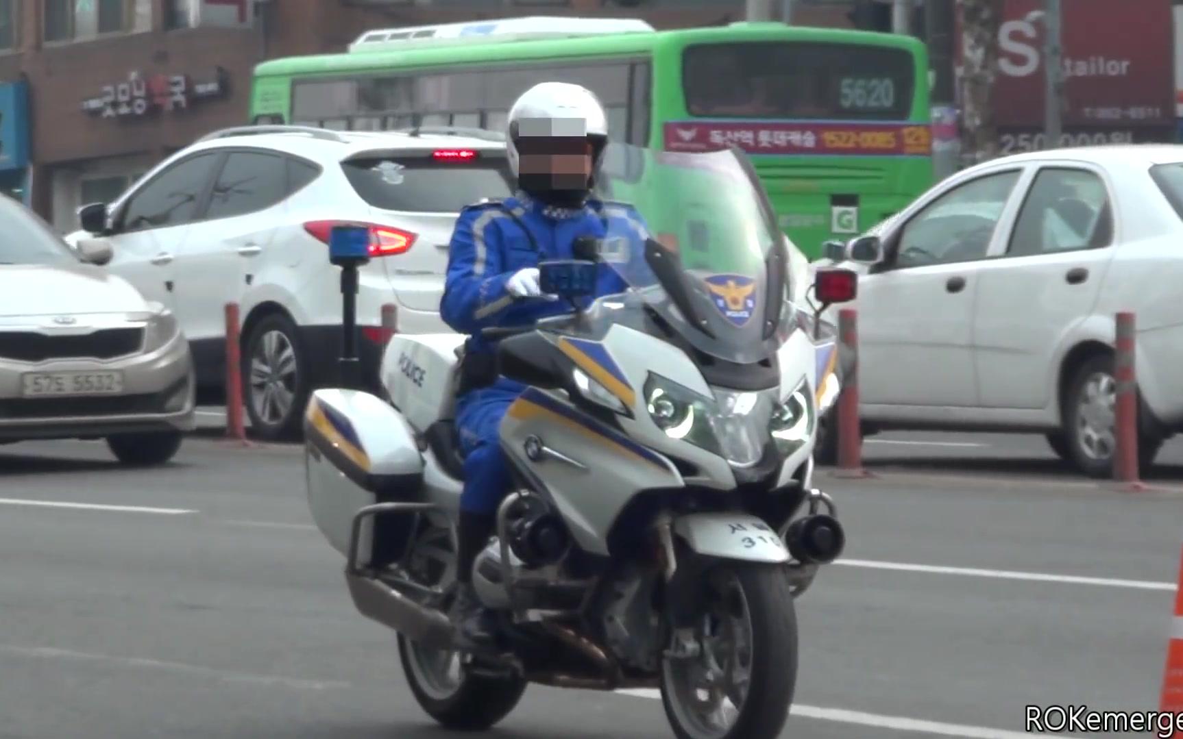 街拍韓國警車,消防車,急救車,寶馬摩托警車_嗶哩嗶哩 (゜-゜)つロ