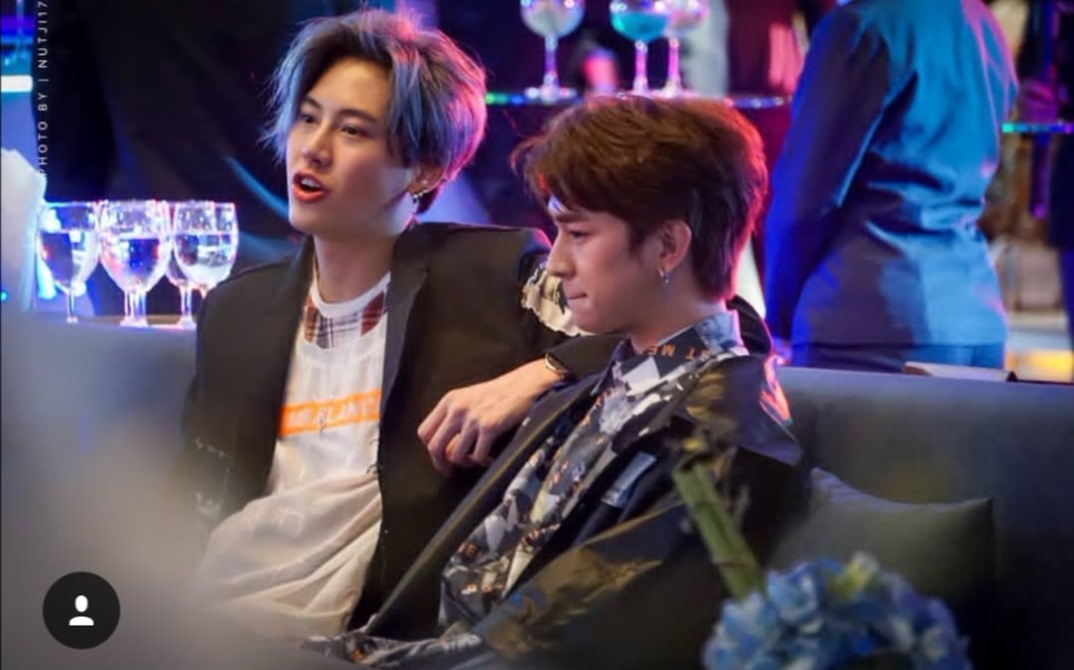 (待到重逢时)(福多多 小地球 boun)你们三在干嘛?都是有老公的人!