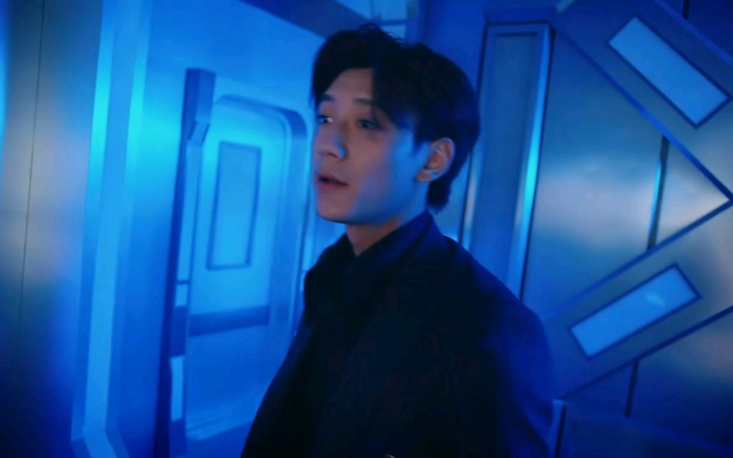 【鹿单东】机器人女友