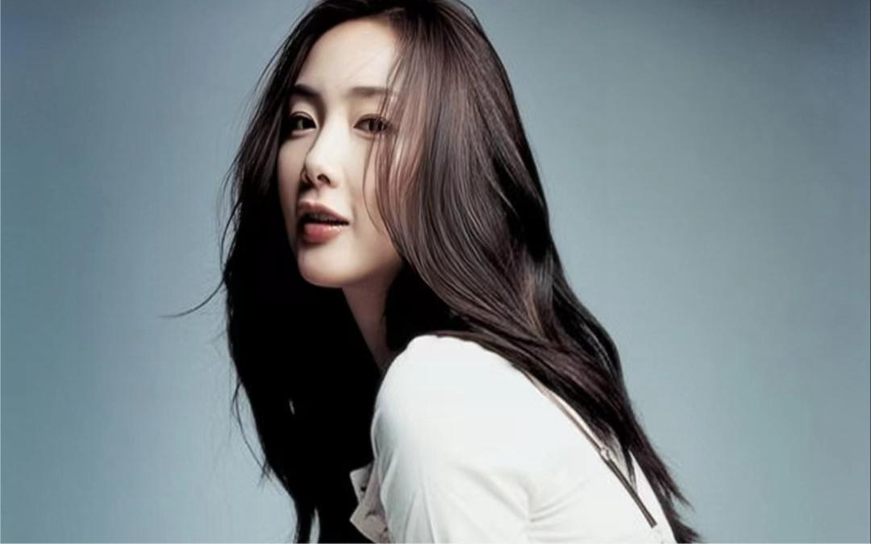 崔智友:颜值不输宋慧乔,小9岁丈夫被爆当牛郎,46岁容貌大变