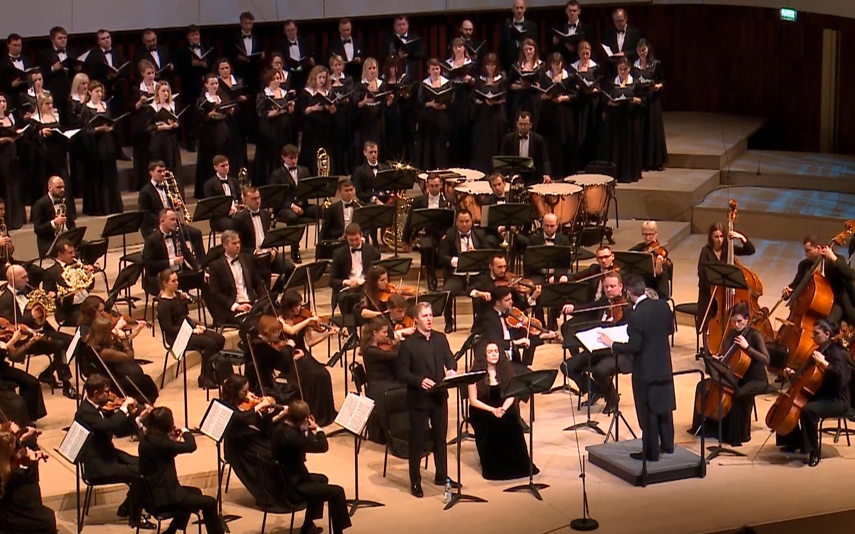 19 俄罗斯秋明爱乐乐团演绎勃拉姆斯《德意志安魂曲》 brahms - ein