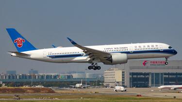 中国南方航空Airbus350-900 中国南方航空、エアバスA350-900型機を初受領 - TRAICY