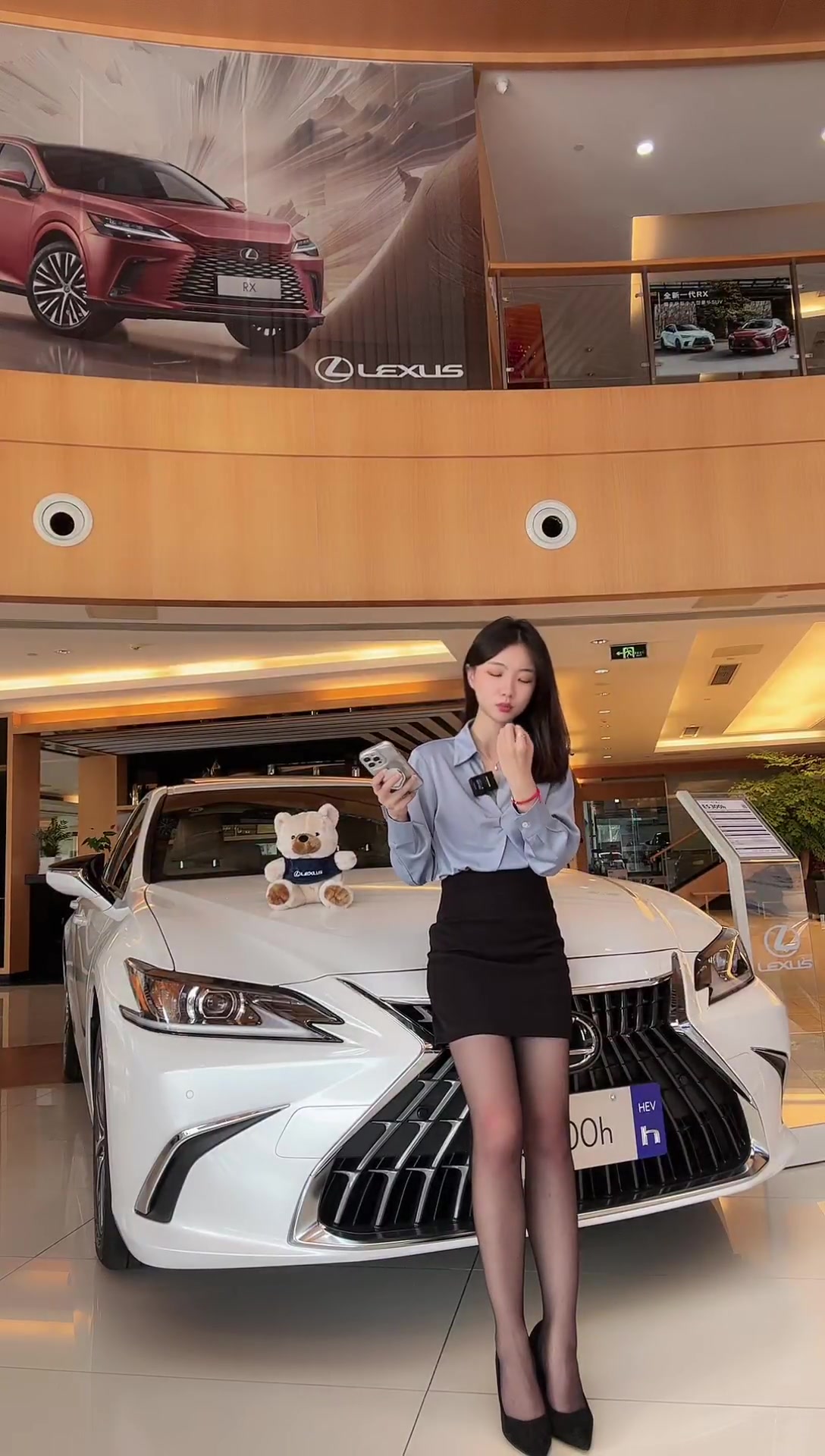 蓝光_抖音_厦门远达雷克萨斯_全新rz已到店_20230322160802