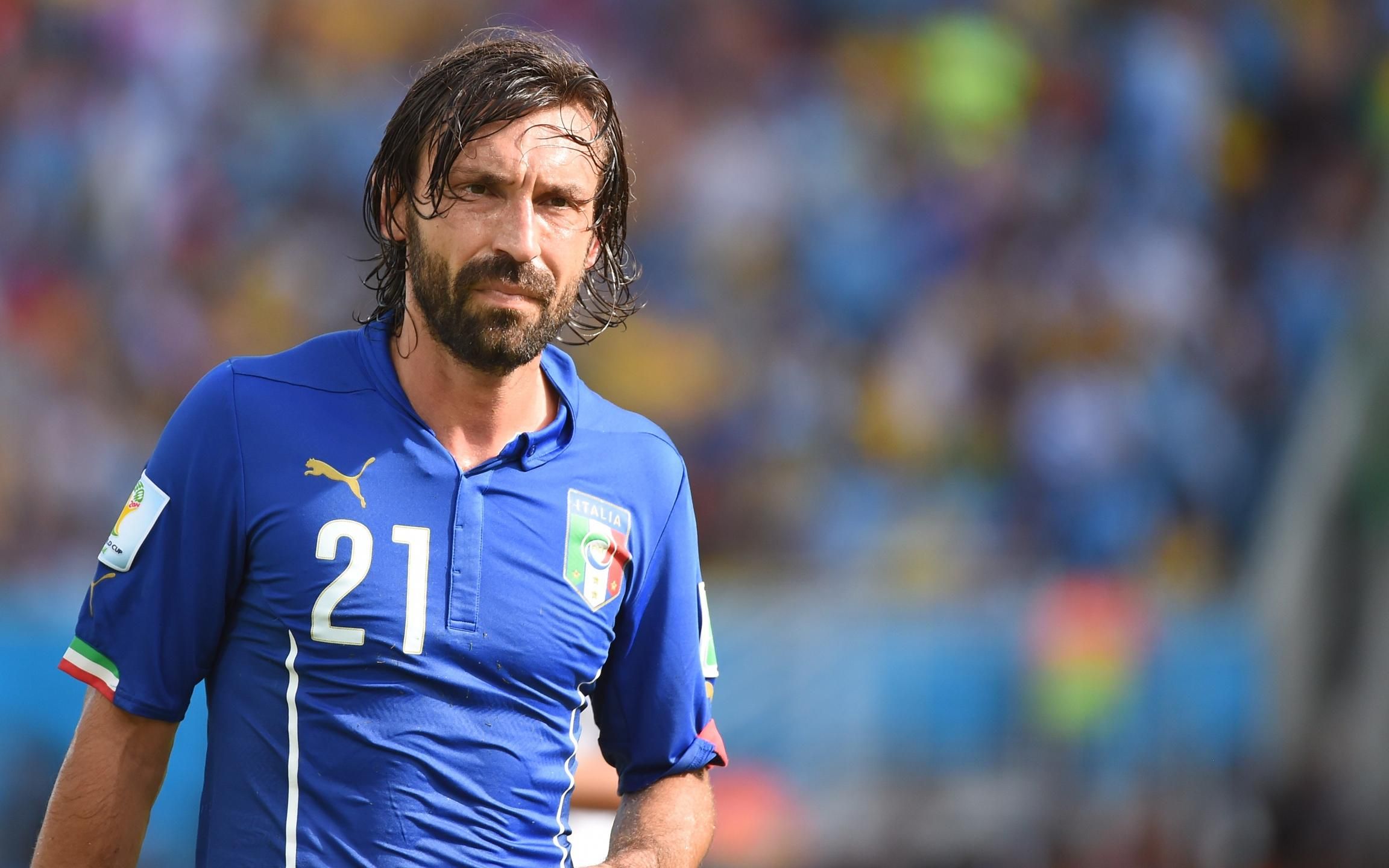 回顾14年意大利vs英格兰 巴洛特利头球绝杀,皮尔洛无愧中场大师