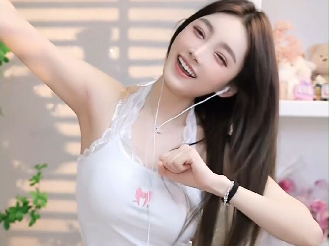 240308-my name is chicky