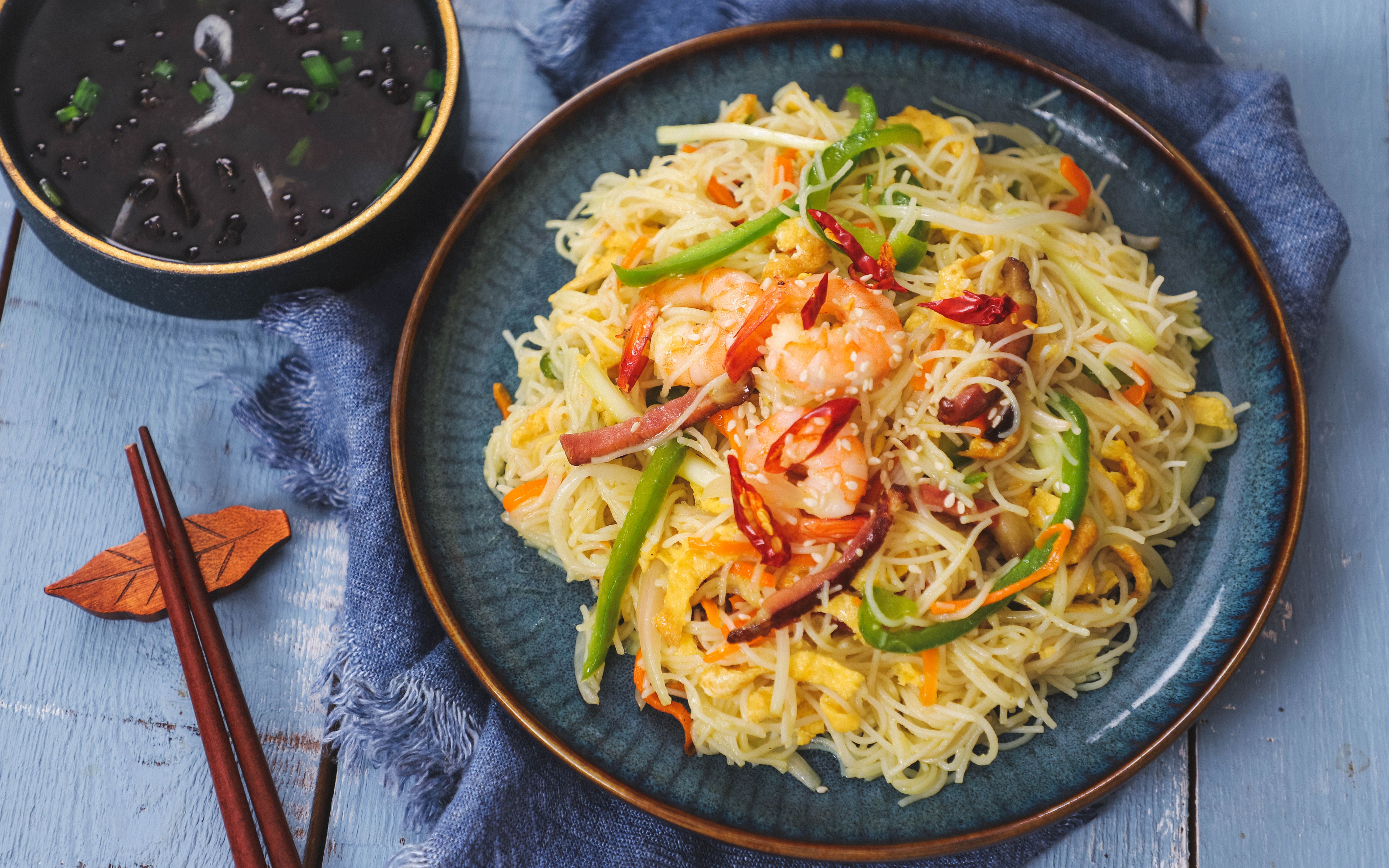 【老板娘的微食记】5分钟搞定星洲炒米粉!