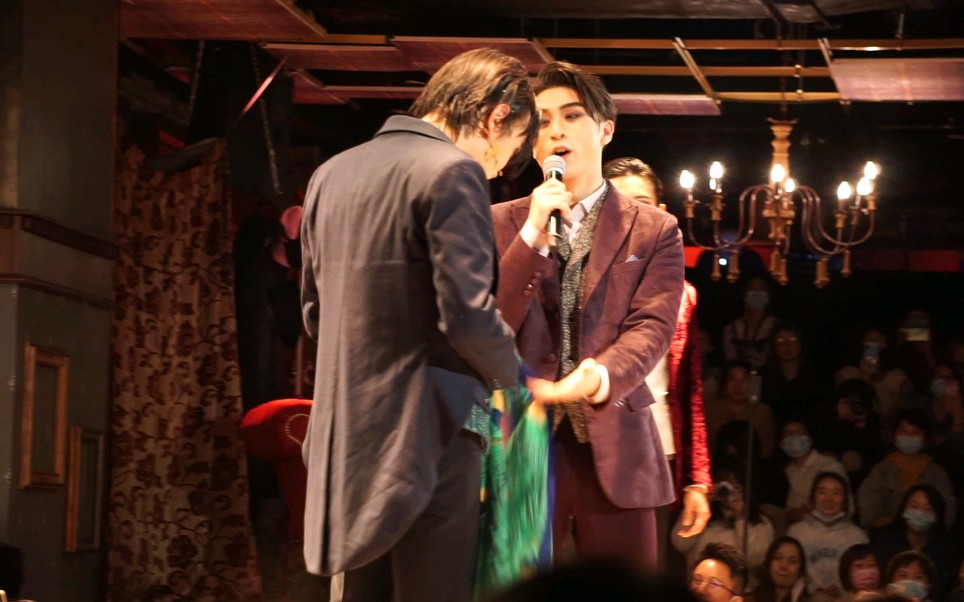 音乐剧阿波罗尼亚1023彩蛋——张玮伦即兴编舞一分钟