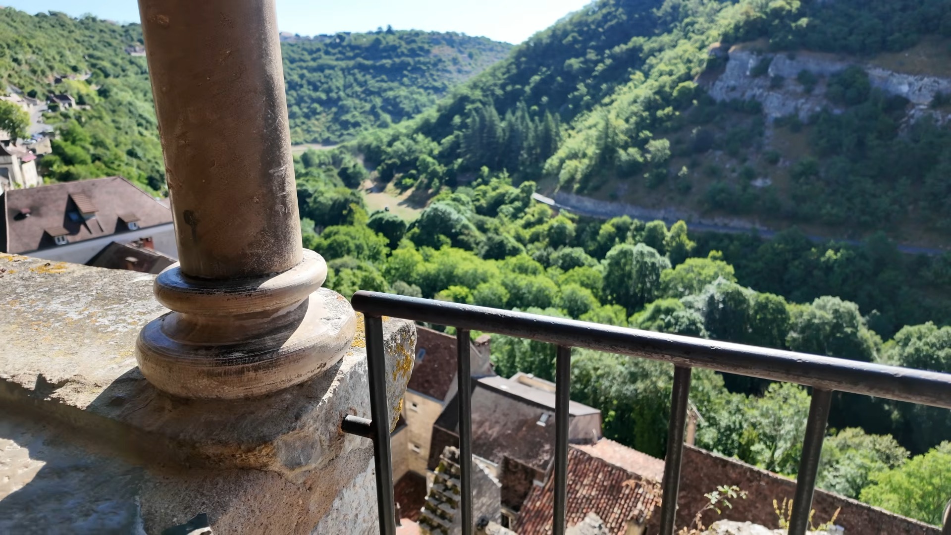 法国最神圣的秘密：罗卡马杜尔（Rocamadour） 令人叹为观止的悬崖圣地
