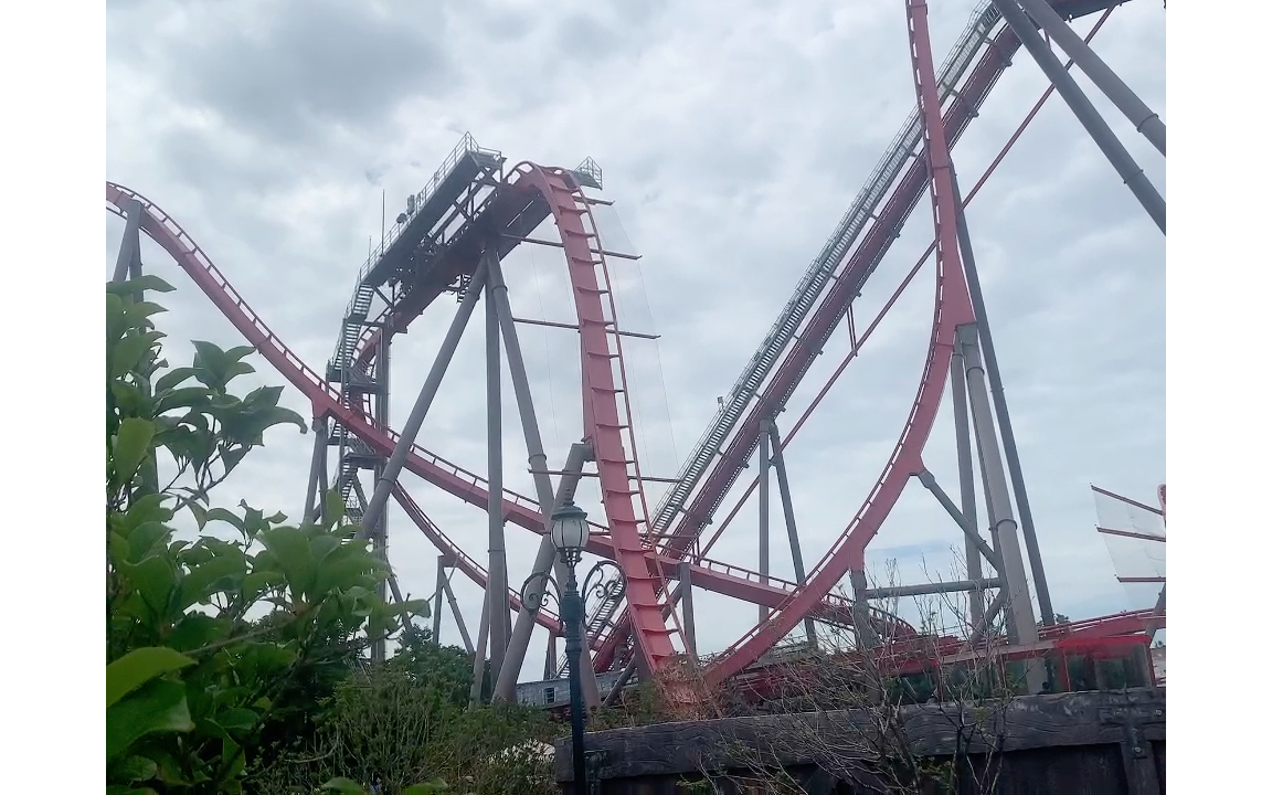 上海欢乐谷蓝月飞车