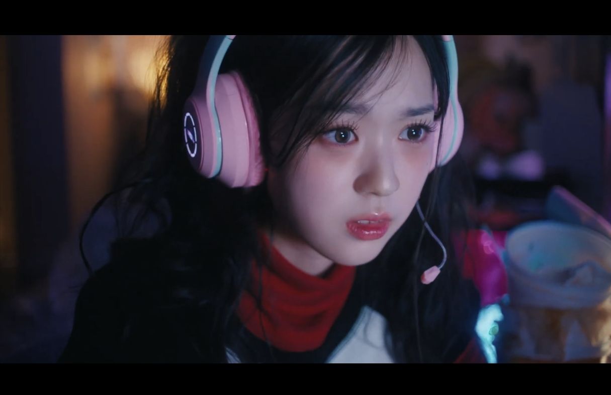 [图]24人合体！tripleS新曲Girls Never Die MV公开