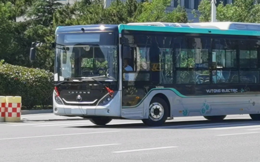 威海公交〗新车报到