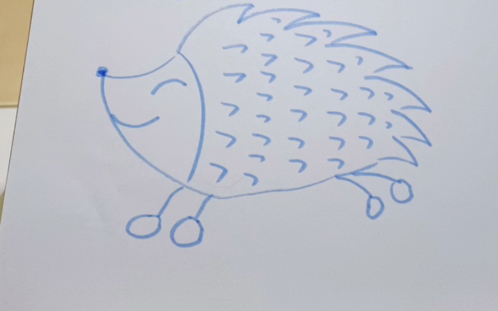 画完两只刺猬就去睡觉啦!