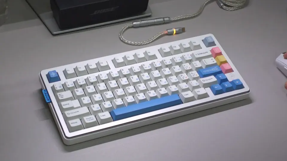 打字声音】Jelly Evolv 75 白蓝色｜HG黑轴｜Key Kobo 云海_哔哩哔哩_ 