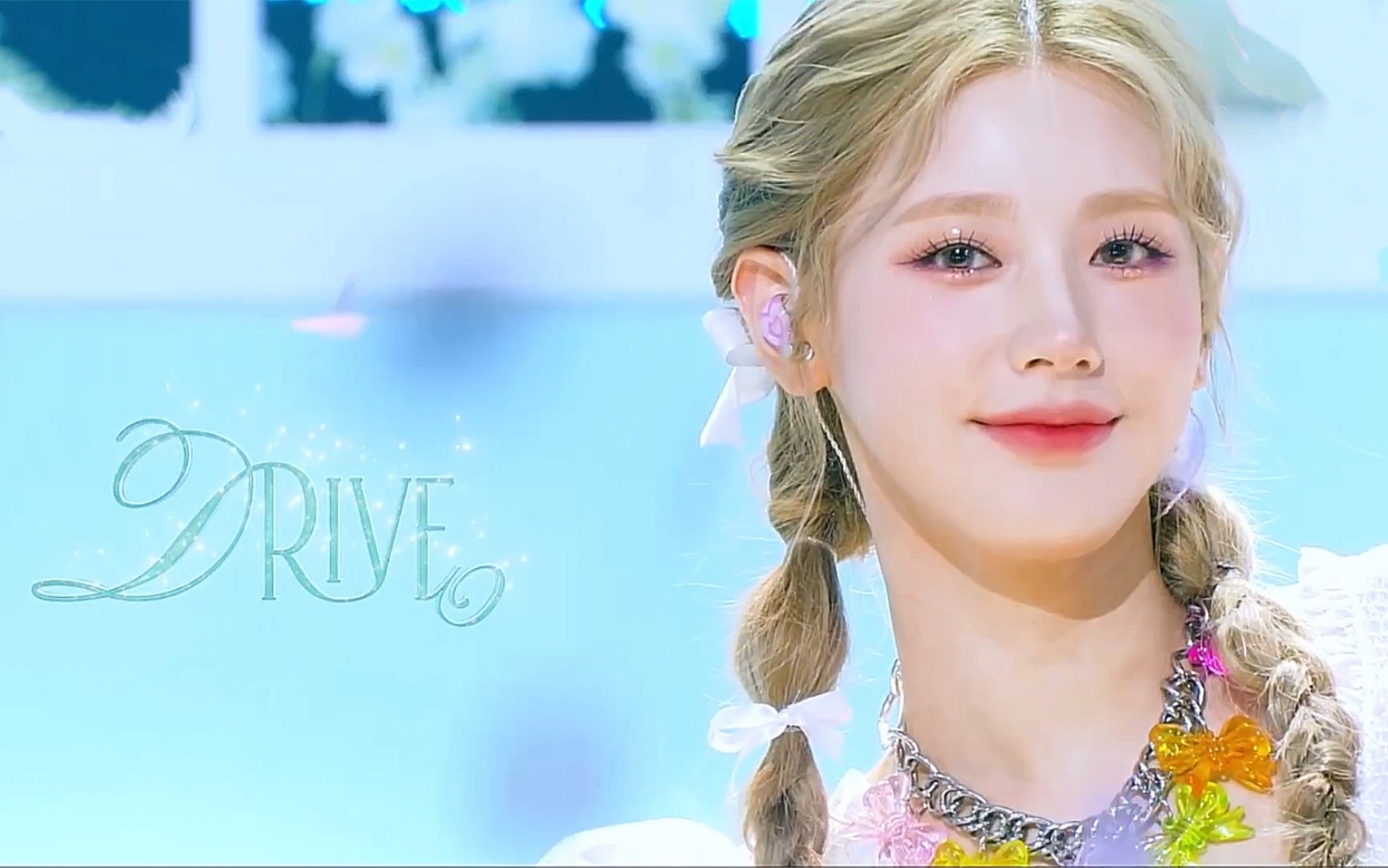 gidle220429赵美延teamodrive打歌舞台采访