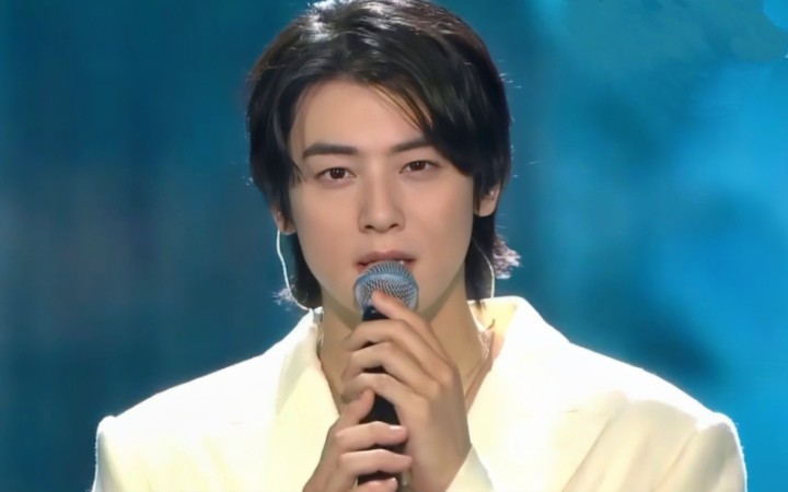 车银优 成诗京】金唱片合唱even for a moment 你的所有瞬间全场舞台!