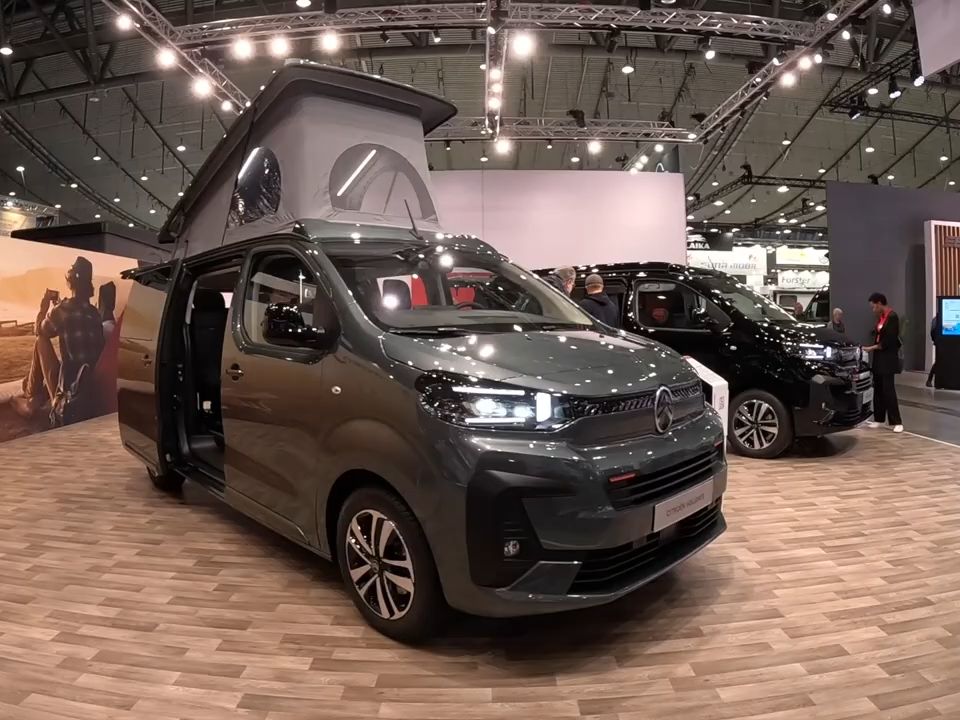 2024款雪铁龙假日rv紧凑型露营房车,walkaround 内饰展示