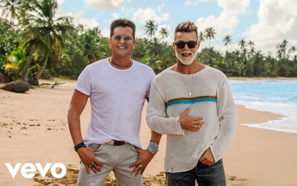 [图]【西语歌曲】夏日神曲！Carlos Vives联手马丁叔Ricky Martin新单《Canción Bonita》MV