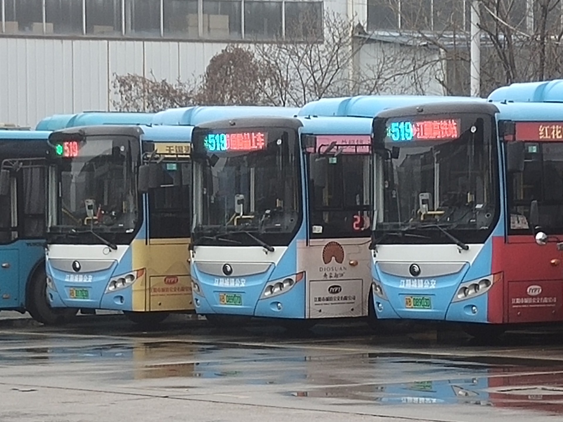 江阴城镇公交519路(江阴高铁站→青阳客运站)全程前方