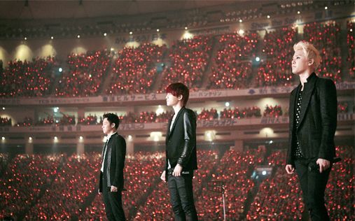 [图]【JYJ】140920 THE RETURN OF THE KING-上海场《十年》