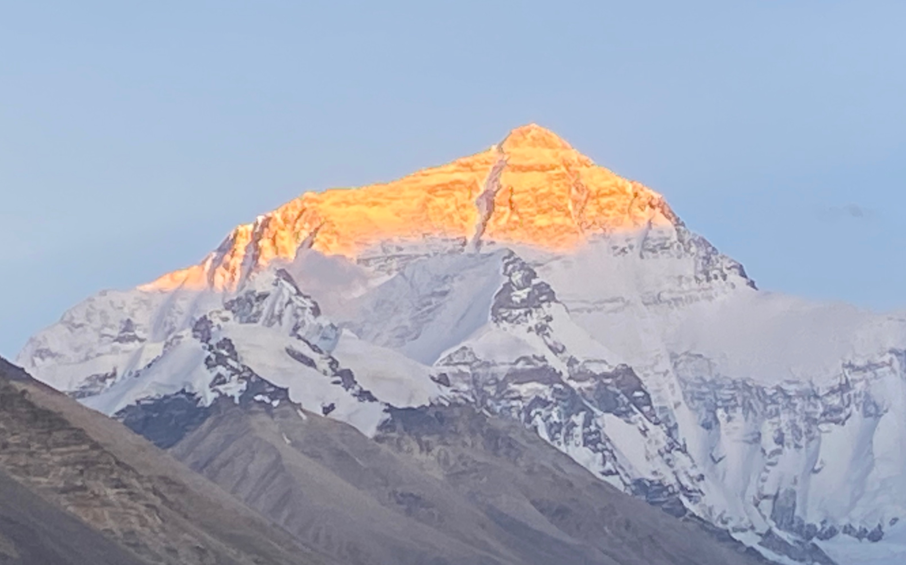 关于我在珠峰下拍到日照金山这档事