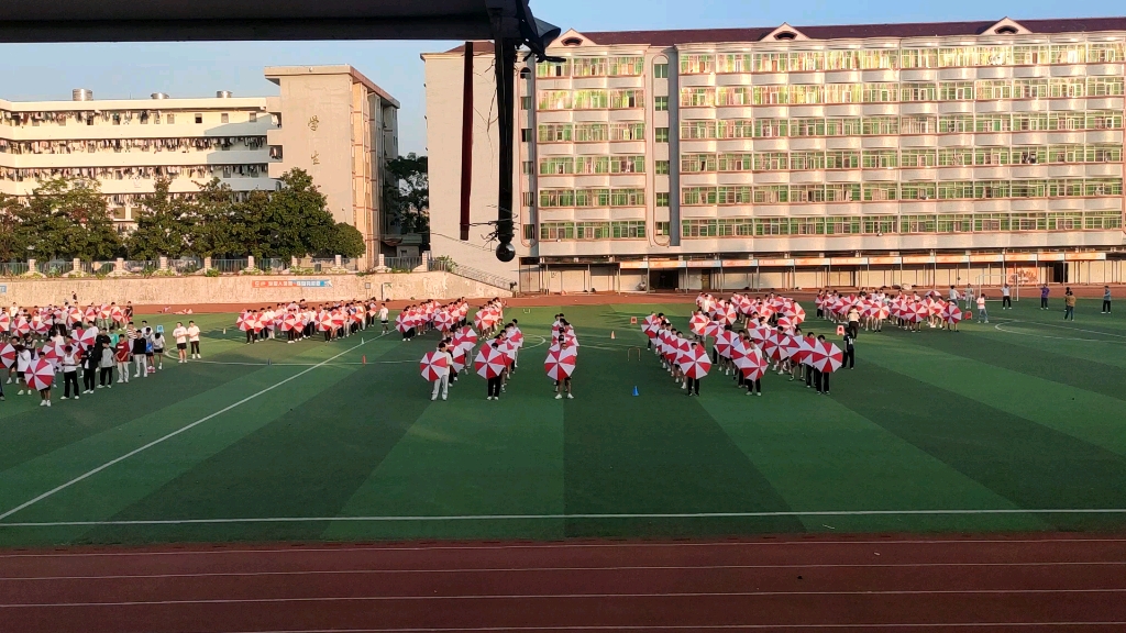 保护伞公司内部人员选拔视频流出