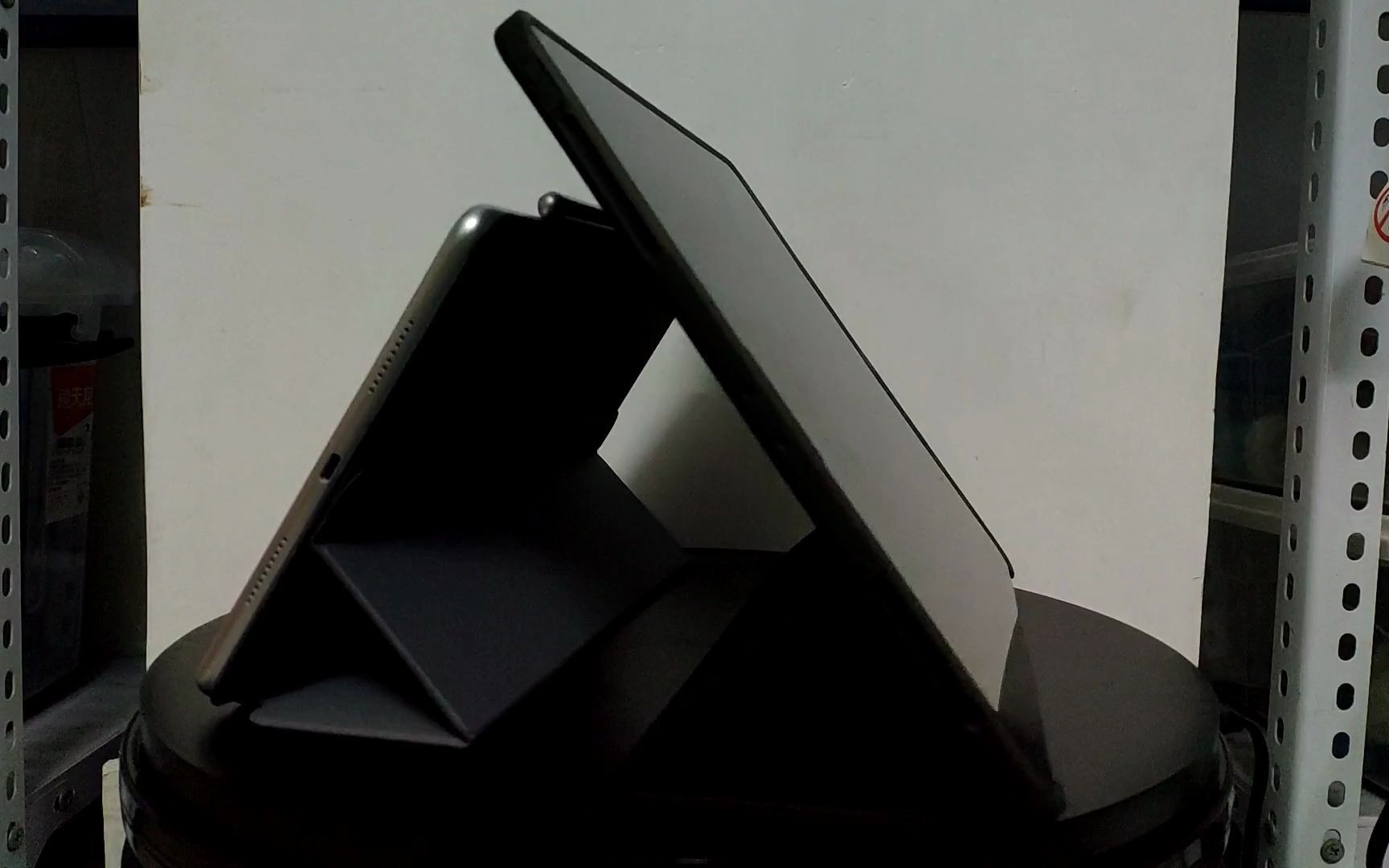 ipad pro 12.9寸 vs 华为matepad pro 吃鸡评测