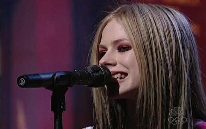 【快乐结局】Avril Lavigne  My Happy Ending (Live 2004.05.08 SNL)哔哩哔哩bilibili