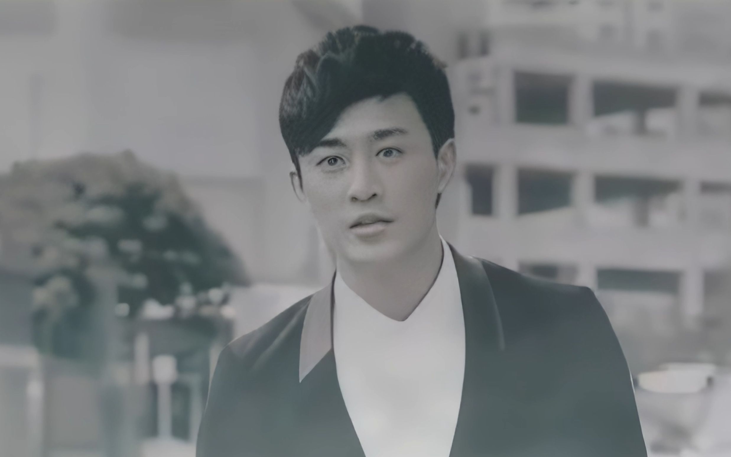 [图]林峯Raymond Lam-換個方式愛你(粤语版)MV(4K画质增强+无损音频)