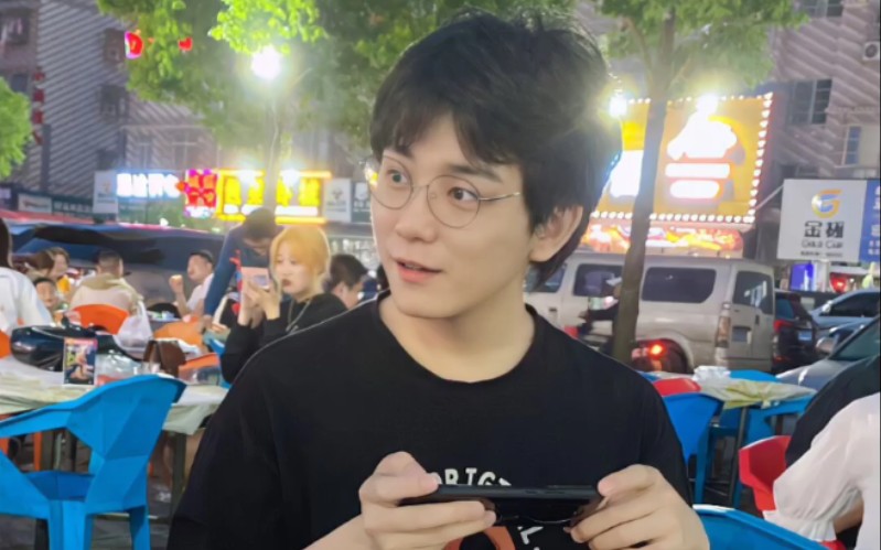 活动  【吴晛2022生贺】我会肆意绽放,相信无限可能!晛晛,生日快乐!