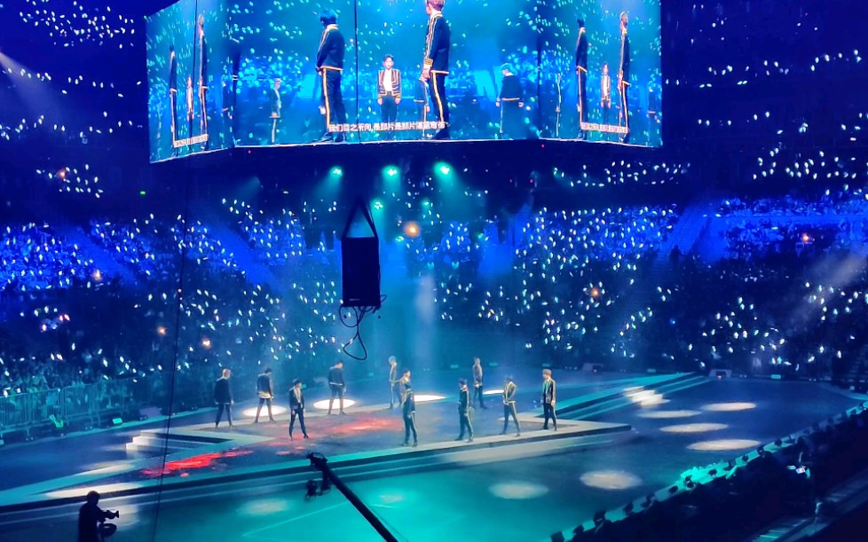 【r1se】重庆演唱会《青鸟》壶人全体结印比十二太撩了!