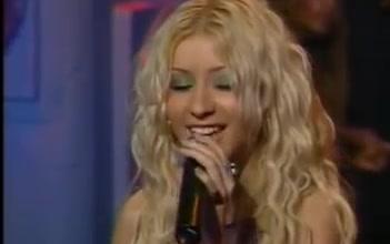 [图]【花木兰主题曲】Christina Aguilera - Reflection (Live on MuchMusic) 2000.05.17