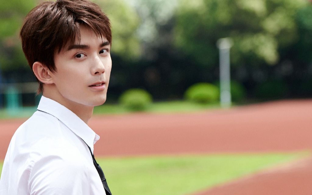 【磊枫】张子枫吴磊空降毕业典礼 盛夏未来