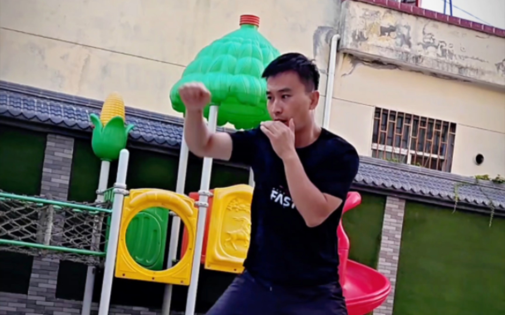 幼儿园空击,以后我就是幼儿园扛把子,哈哈