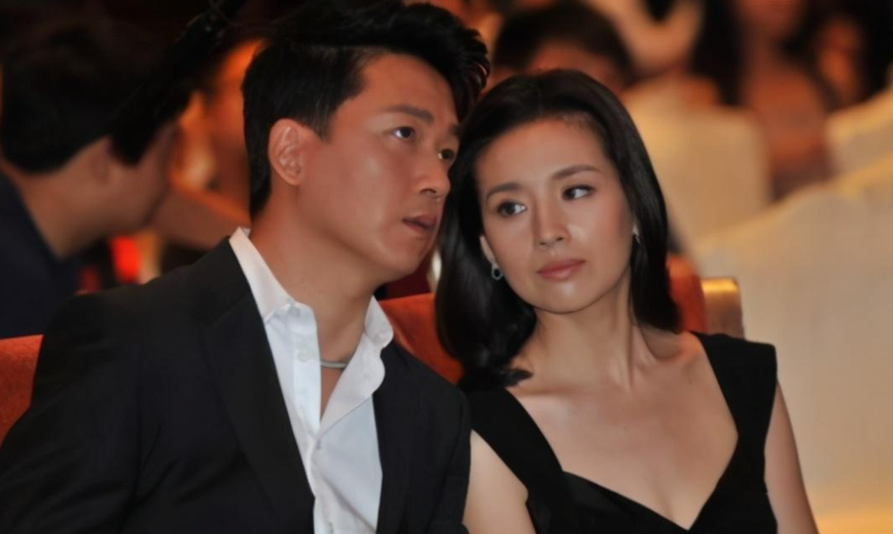 董洁首谈离婚后十年狼狈,好友曝其曾想退圈念书,从未埋怨潘粤明