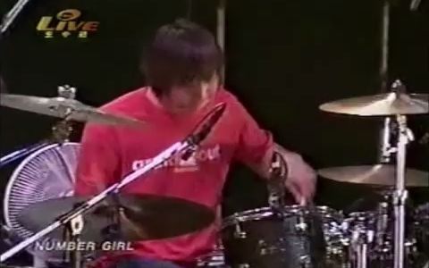 [图]NUMBER GIRL - OMOIDE IN MY HEAD @ ROCK OF AGES 2001 (2001.10.14)