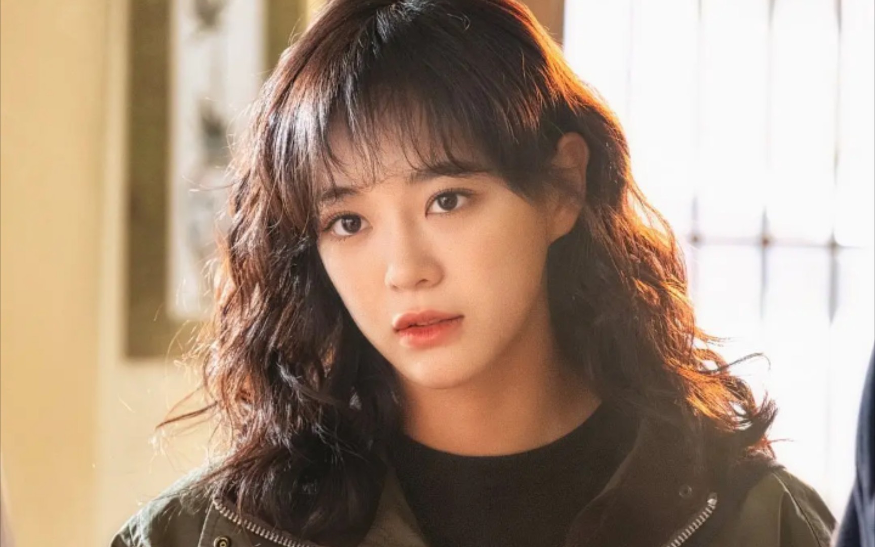 活动  惊奇的传闻12集 50亿韩元!劫富济贫!