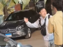 中国大一学生埃及街头被挑衅，三秒12拳强势回应！