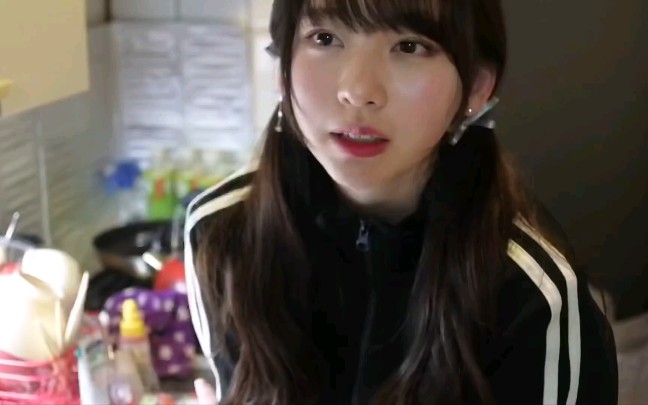 【中文字幕】双马尾mako日本小姐姐自制冰糖草莓不嫌胖@果仁字幕组