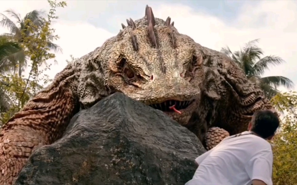 大伙和巨蜥,大蛇,虫子大战!