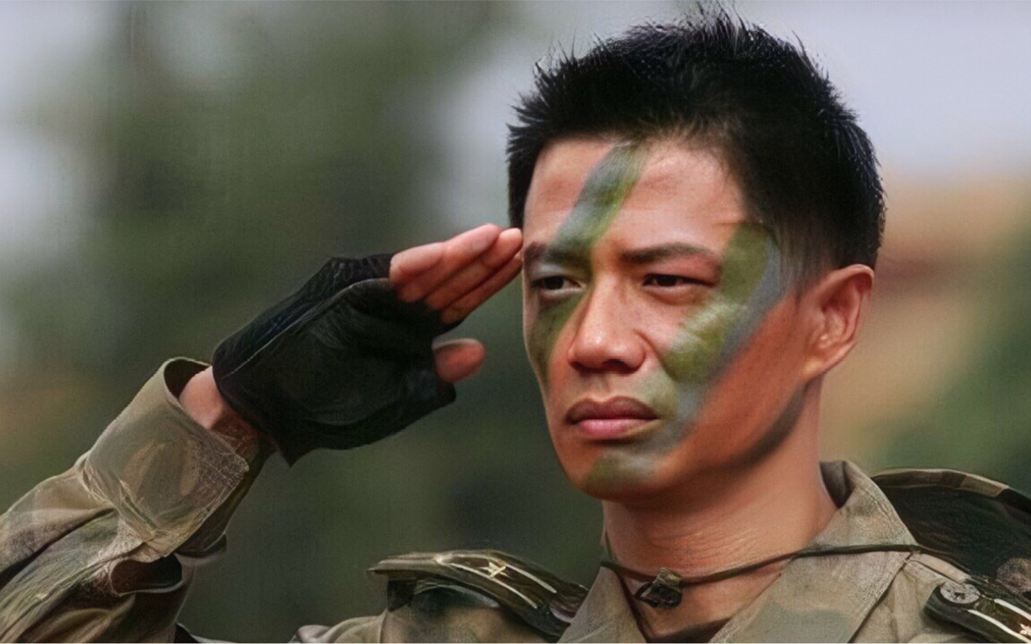 【袁朗】踩点|燃|个人向 剪辑_哔哩哔哩 (゜-゜)つロ 干杯~-bilibili