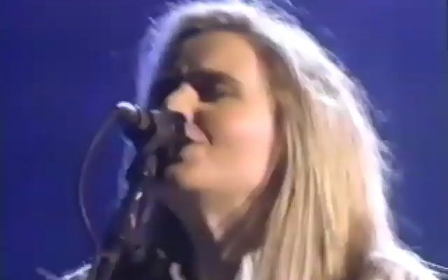 [图]Melissa Etheridge - Come To My Window Live Grammy Awards 1995