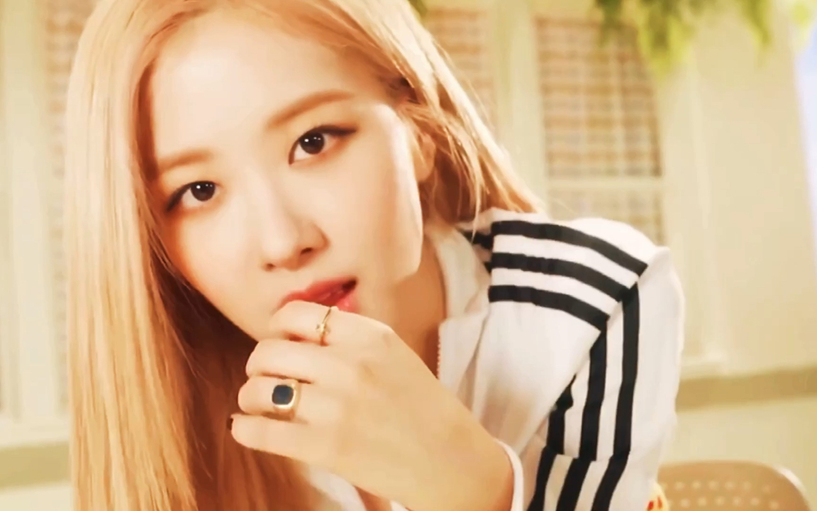 【朴彩英】blackpink-"love tohate me"