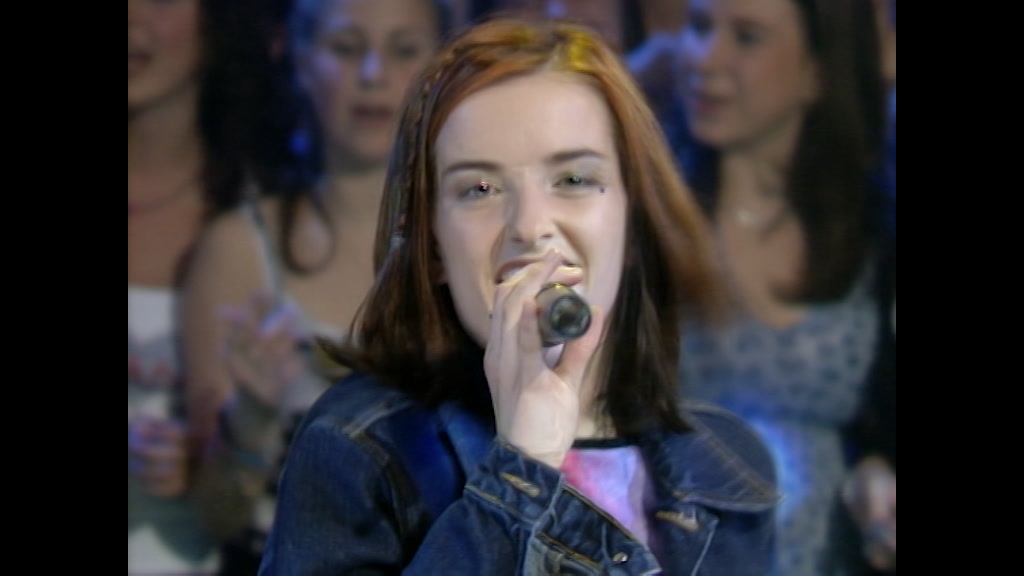 [图]B・WITCHED「C'est La Vie (Live from Top of the Pops, 1998)」