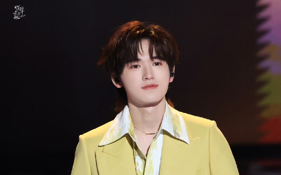 【宋亚轩reaction】双十一晚会《花心》 《我喜欢你》