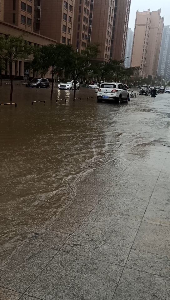 活动作品河南新乡暴雨720