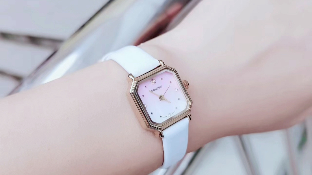 稀有粉色珍珠贝母表盘 精美绝伦