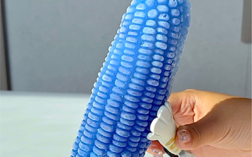 谁说蓝色没有食欲04来试试这棵中毒的玉米6015