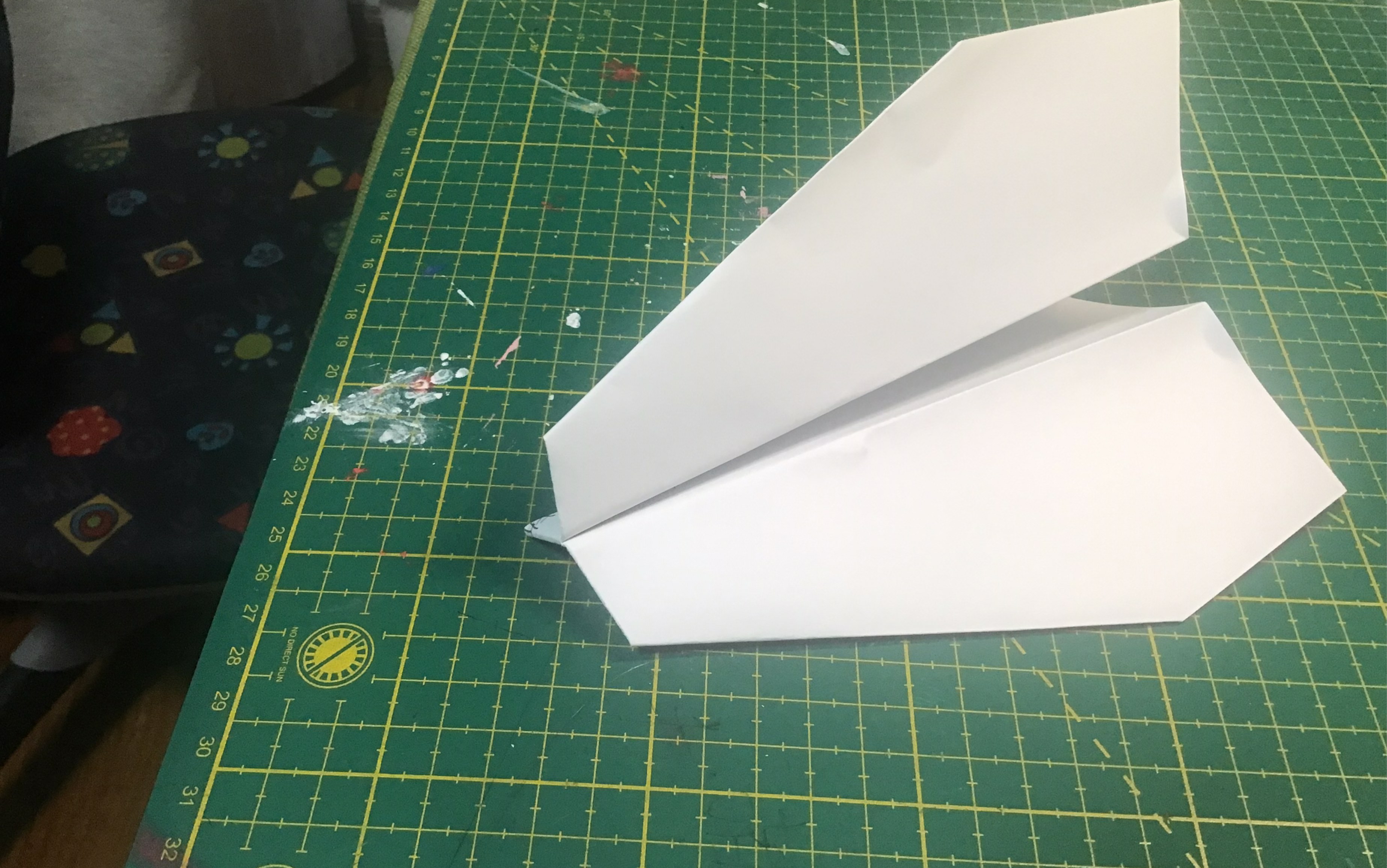 cub锁头网红平头纸飞机